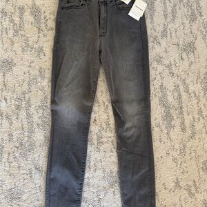 Mother High Waisted Looker Jeans